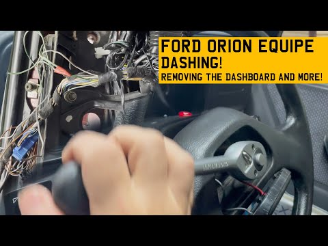 1990 Ford Orion Equipe Project Part 24 - Dashing: Mike works on removing the dash