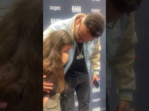 Azet tröstet Fan #deutschrap #raptastisch