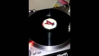 Daryl Hall &amp; John Oates - Crime pays