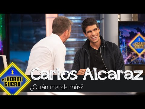 Carlos Alcaraz "se moja": ¿Quién manda más, su padre o su mánager? - El Hormiguero