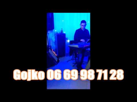 Uno MOMENTO Mix 1 (Photo Mara)