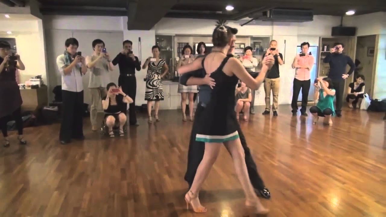 Sebastian Achaval and Roxana Suarez 045