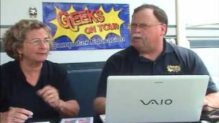 preview picture of video 'Gabbing #5: Geeks on Tour talk about Tethering Droid'