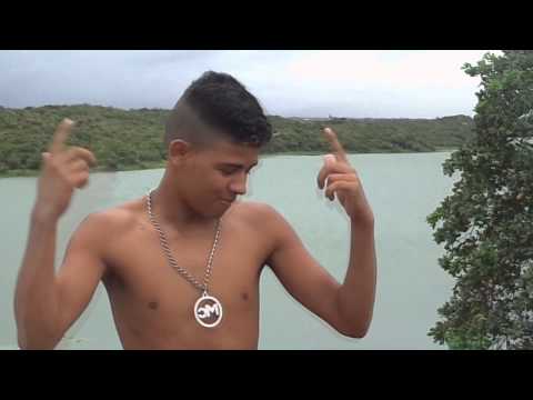 MC Cosme  - Vida Sofrida - ( Vídeo Clipe Oficial )