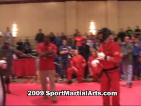 Rusty Clark v Troy Sexton - 16-17 boys point sparring - 2009 Diamond Nationals