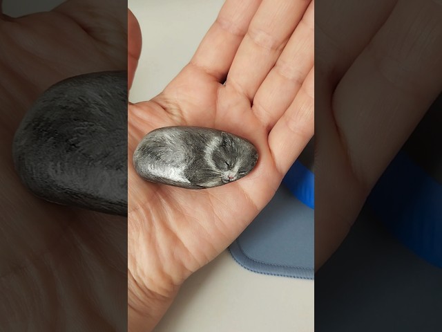 Vídeo relacionado con Estatuilla de Gato de Cristal Rosa de 1.5" - Estatuilla de Gato Durmiente Tallada a Mano, Decoración de Mesa para Amantes de Gatos, Regalo de Piedra de la Suerte para Hogar, Oficina o Colección