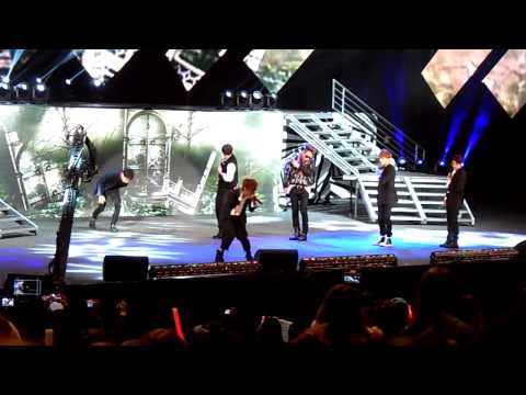 [121110] B2ST - Fiction @ SBS Kpop Super Concert [Fancam]