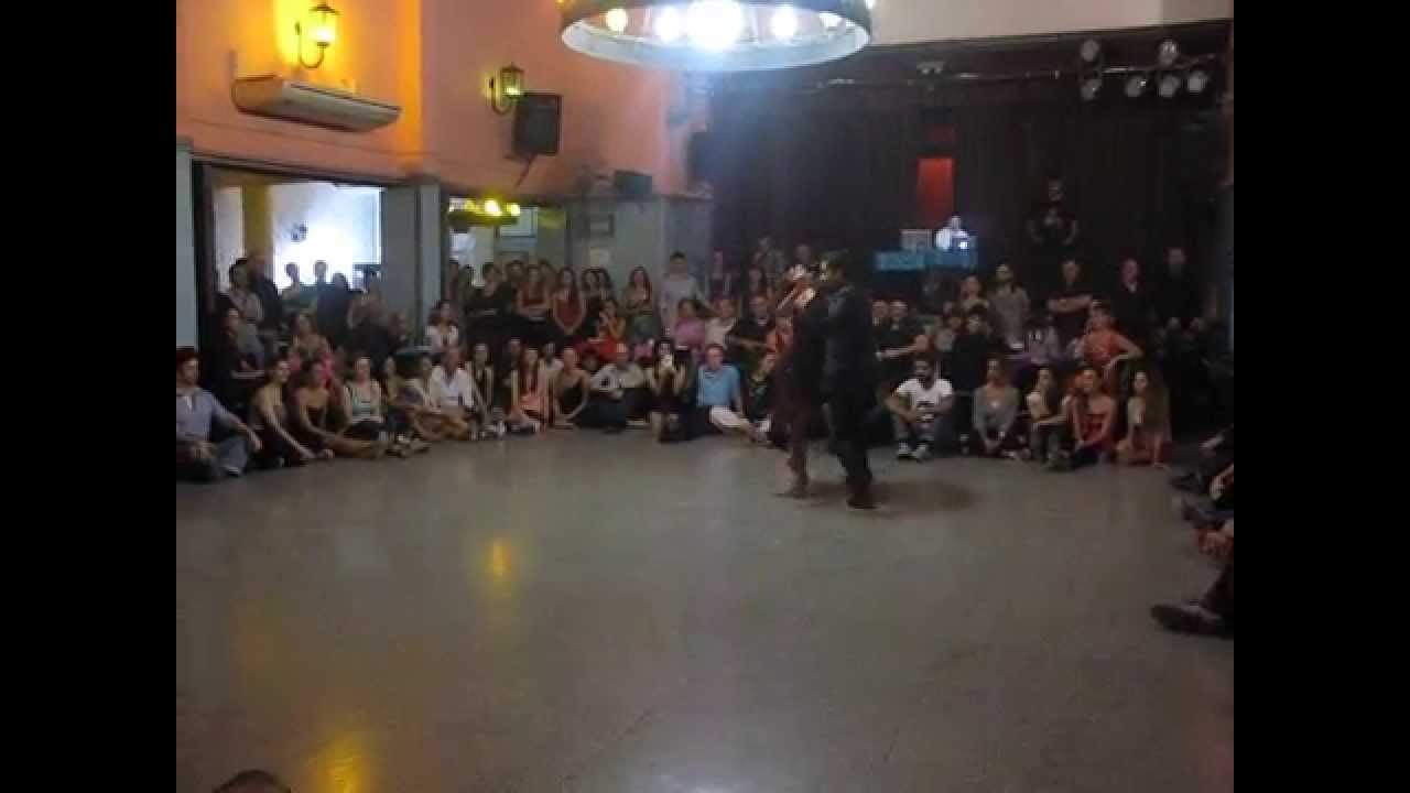 Video thumbnail for CORINA HERRERA y OCTAVIO FERNÁNDEZ en Viva La Pepa Milonga. (1/2)