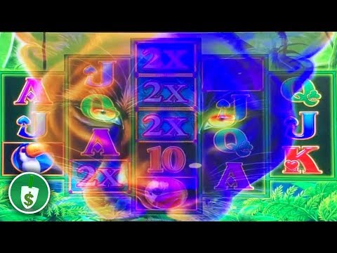 Prowling Panther slot machine