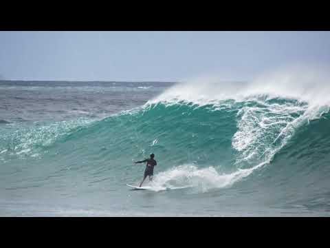 Keahi de Aboitiz Kitesurfing Backdoor Pipe