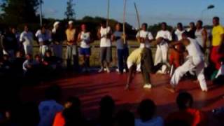preview picture of video 'Evora 2005 Roda 3 - England School of Capoeira'