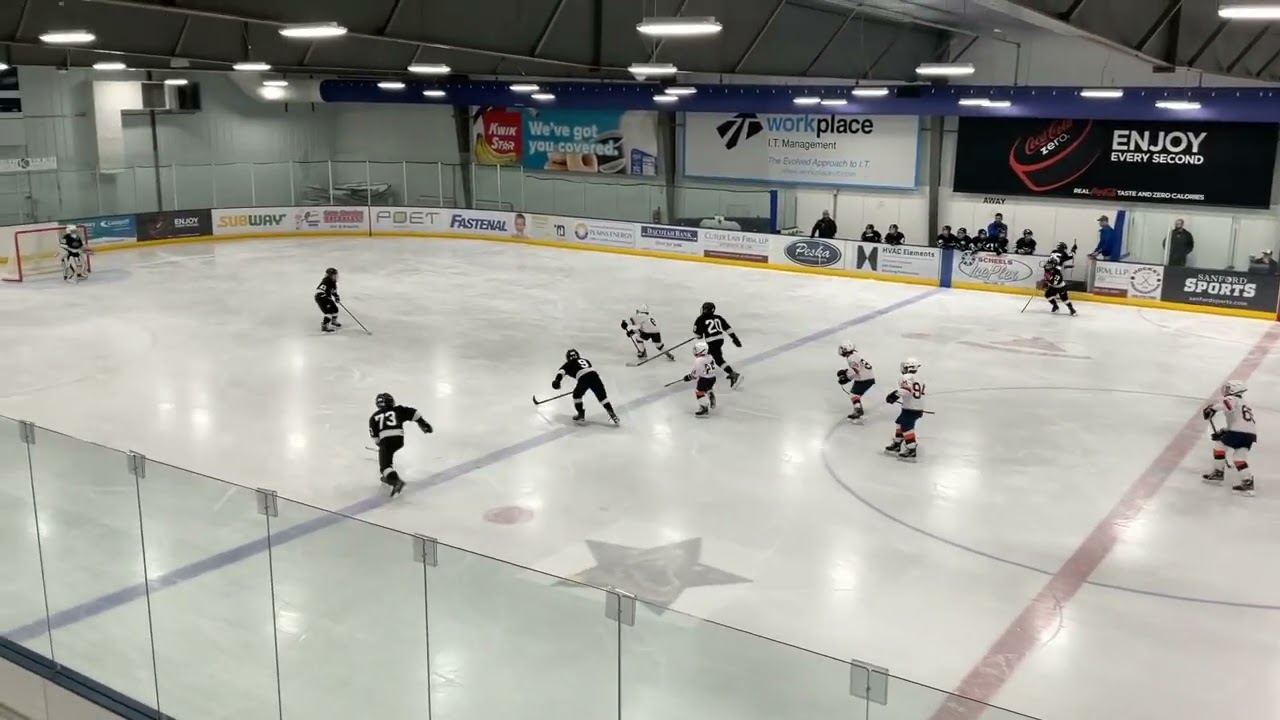 Game 10: 1-0 Flyers, Jasper scores assisted by Hudson