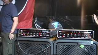 Video thumbnail for Public Enemy bass player Brian Hardgroove used two RH450s and four RS212 cabs by TC Electronic
