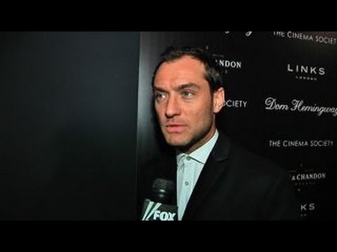 In the FOXlight: Jude Law Gets Into Character For 'Dom Hemingway'