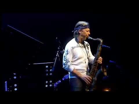 Darryl Jones w/Soulbop Special Edition Feat Steve Lukather, Bill Evans & Robben Ford   Tokyo 2010