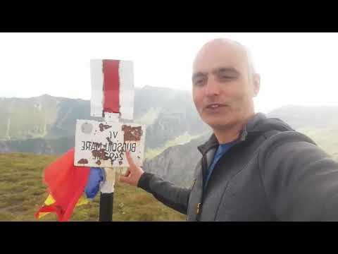 Căminul Alpin - Vf Bucsoiu. Pe Vf Bucsoiu