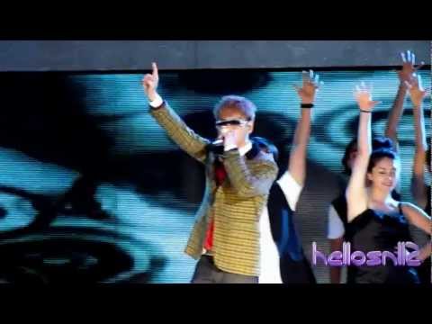 111003 GD&TOP - Oh Yeah@Hallyu Dream Concert