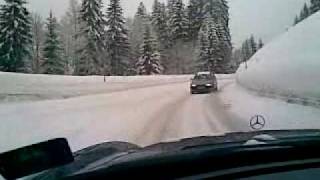 preview picture of video 'Crazy driver on a snowy mountain pass'