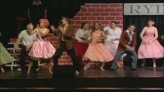 Grease - Shakin&#39; at the High School Hop