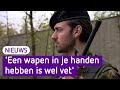 Een bijbaan in het leger: 'Even wennen met een wapen je handen'