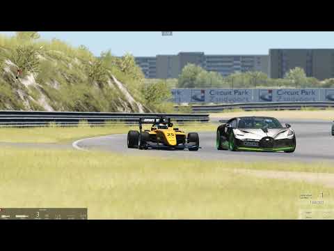 ZANDVOORT: BUGATTI CHIRON VS DIVO VS FORMULA 3