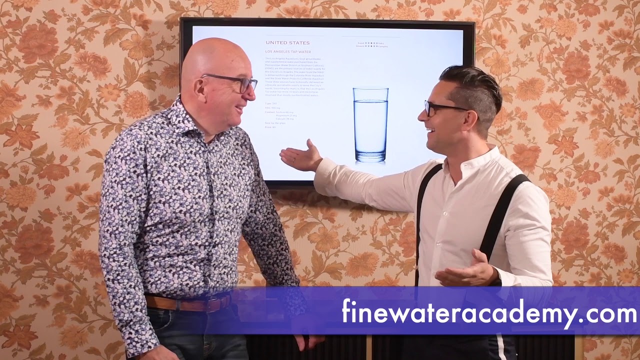 Should restaurants give free water in the UK? Tipseri