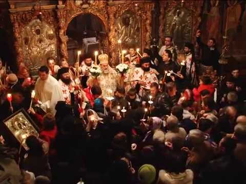 Noaptea de Înviere la Catedrala arhiepiscopală a Romanului (2014)