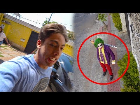 UM CORINGA ASSUSTADOR INVADIU MINHA CASA!
