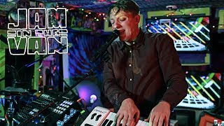 ROBERT DELONG - "In The Cards Medley" (Live at JITV HQ in Los Angeles, CA) #JAMINTHEVAN