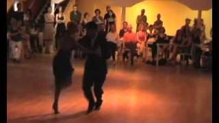 Pablo Garcia y Alejandra Mantiñan - Llorar por una mujer