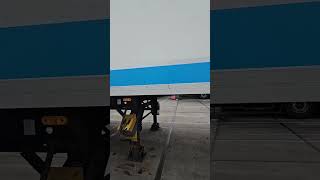 Groenewegen DRO-12-10B closed box semi-trailer | Image 4 - Autoline