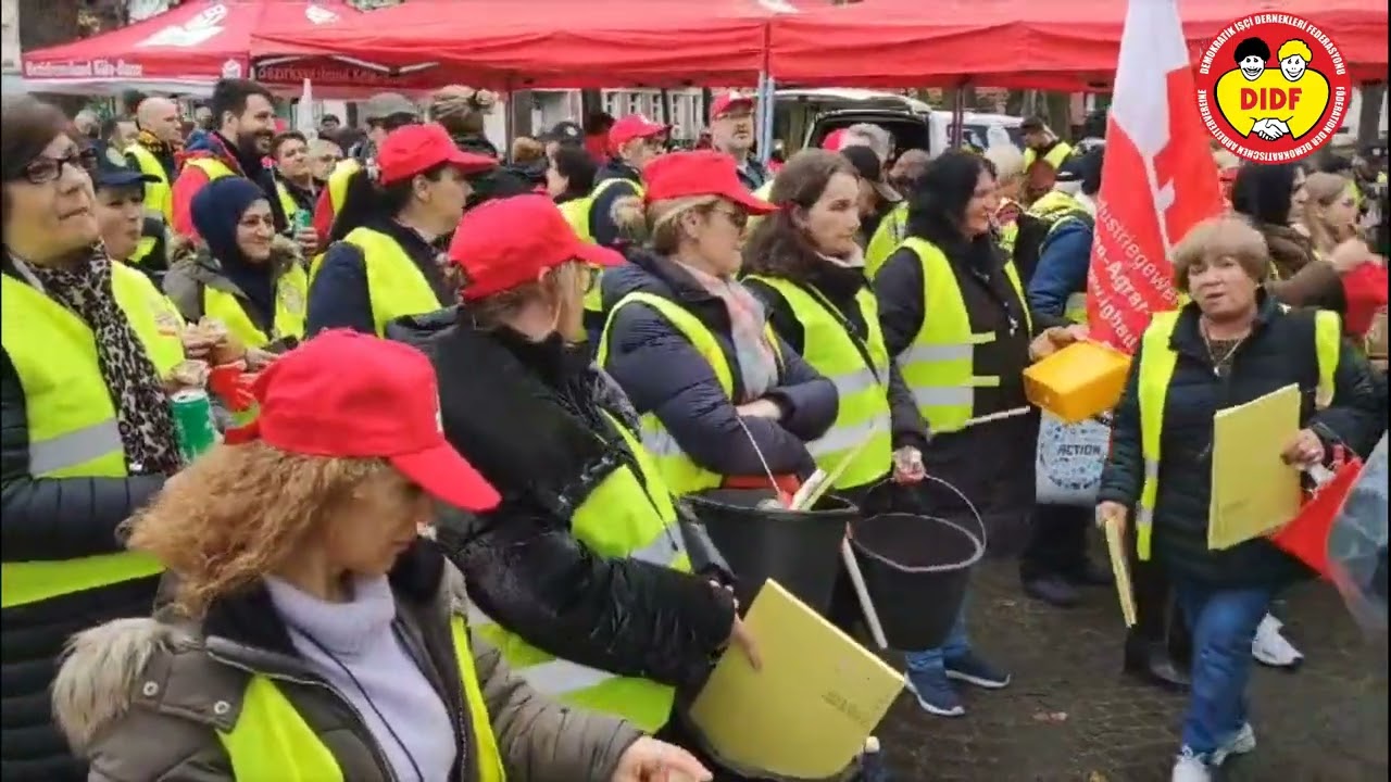 Reinigungskräfte demonstrieren in Köln: Für Respekt und höhere Löhne!