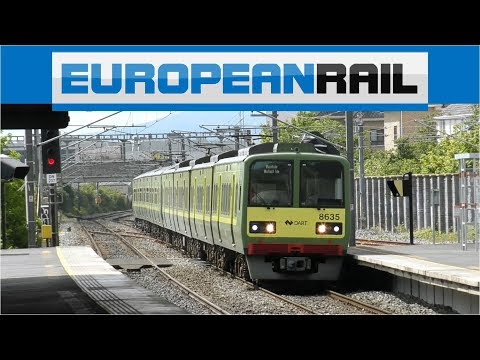 Iarnród Éireann Irish Rail DART 8500 approaches signal at danger at Clongriffin Station