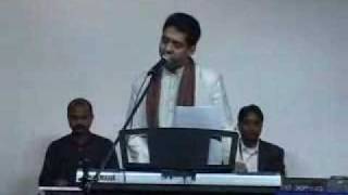 Download lagu ae dil mujhe aisi jagah le chal  ...Sanjeev Ramabhadran sings at sanget samriti .flv mp3