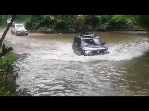 Passeio 4x4 estrada Castelhanos em Ilhabela/SP
