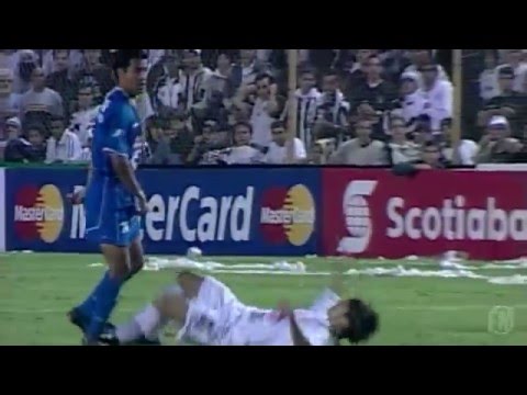 Diego Ribas - Amazing Skills from Santos Youngsters!