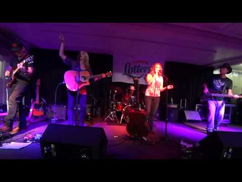 Redneck Woman - Cassidy Diana with 33 Years - 2014 Jensen Beach Pineapple Festival - 2014-11-07