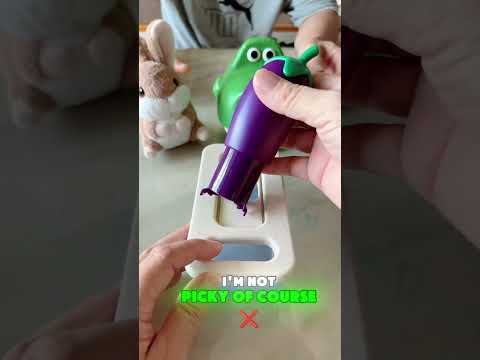 The crocodile ate the bunny's carrot! ​ 🐊🥕😱 #funnyvideo#toys