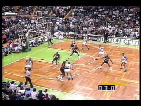 Larry Bird 1992: 49pts, Triple-Double vs. Clyde Drexler 41pts