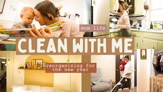 CLEAN WITH ME VLOG...organizing for the new year