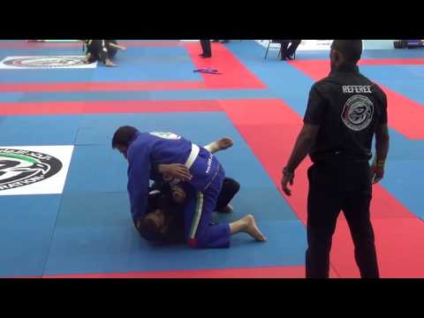 Abu Dhabi Open JIu Jitsu Cup 2014 - ilqar huseynov Gi 1/2 final