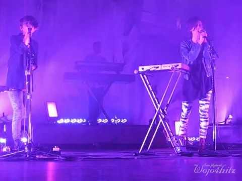 21/24 Tegan & Sara - Applause for "Messed Up" + Closer @ Beacon Theatre, New York, NY 2/19/13
