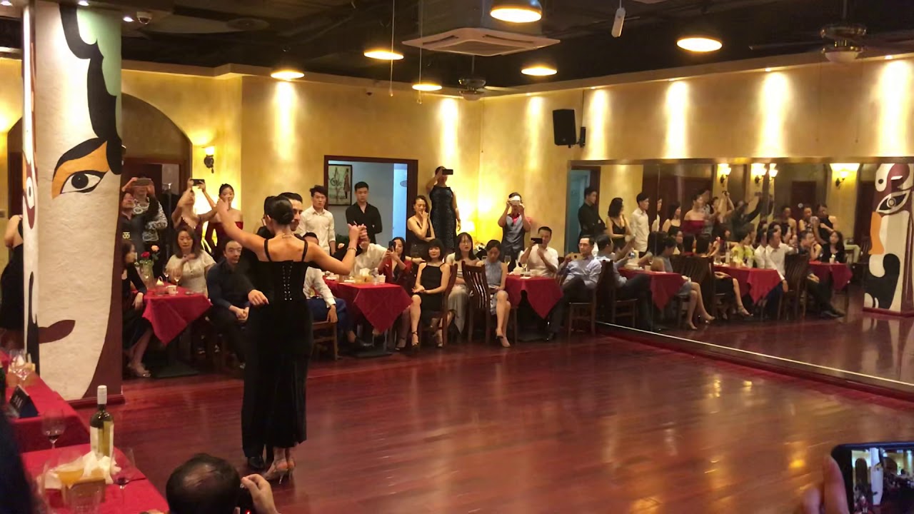 Dante Sánchez y Indira Hiayes