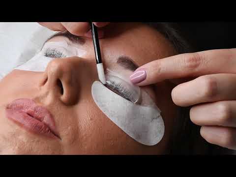 Lifted. By LashBase Step by Step - Lash Lift & Tint