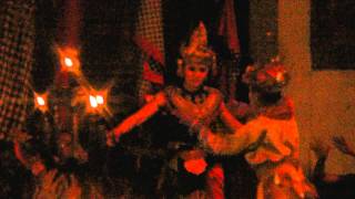 preview picture of video 'アキーラさんお薦め！バリ島・ケチャックダンス7！Kecak-dance,Bali,Indonesia'