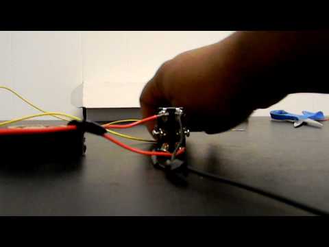 How to wire a linear actuator to 3-way toggle switch