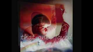 Marillion - Childhoods end? (lyrics on clip)