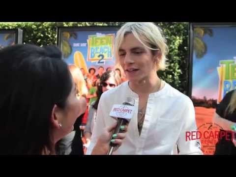 Ross Lynch Interview at Disney Channel's "Teen Beach 2" Premiere Red Carpet #TeenBeach2