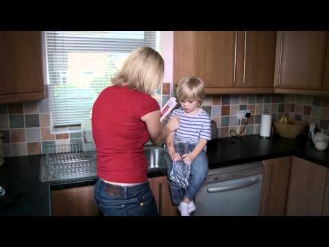 How to deal with burns and scalds on children