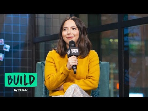 "Dollface" Star Esther Povitsky Breaks Down The New Hulu Show